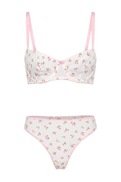 Trendyol Collection Λευκό Σετ εσωρούχων με λουλουδάτο σχέδιο χωρίς καπάκι THM...