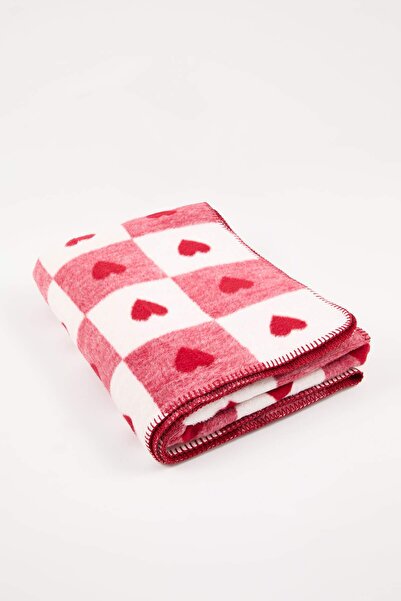 TRENDYOLMİLLA HOME Διπλή κουβέρτα με σχέδιο καρδιάς TPHSS26CB00001