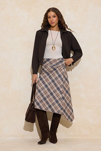 Trendyol Collection Beige-Mehrfarbig karierter Rock mit asymmetrischem Schnit...