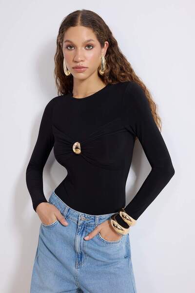 Trendyol Collection Black Accessory Detailed Gathered Party Bodysuit with Sna...