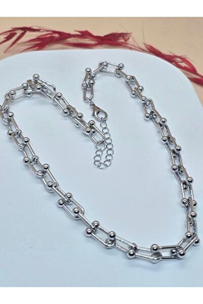 Veyla Style Silver Color Necklace with Chain Detail
