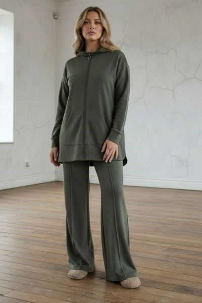 Curly ΣΕΤ ΦΟΡΕΜΑΤΟΣ ΜΕ ΦΕΡΜΟΥΑΡ ΑΠΟ ΥΦΑΣΜΑΤΑ ΧΑΚΙ MODAL