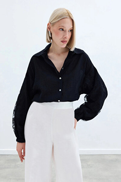 Sateen قميص كراش مع تفاصيل مطرزة - أسود