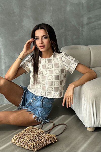 VERYMODA Χονδρική μπλούζα με κοντό μανίκι από ακατέργαστη πέτρα με σχέδιο σκα...