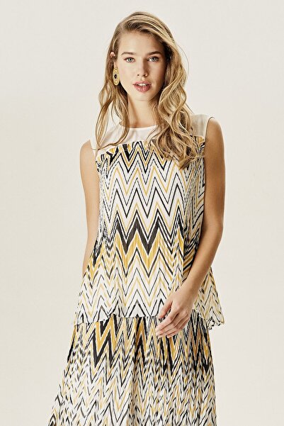 Naramaxx Piliseli Şifon Bluz