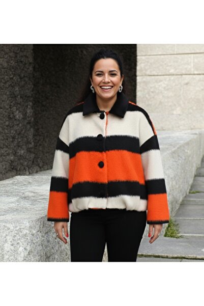 EsSo butik Women's Color Block Batwing Sleeve Oversized Mold Bomber Plush Coat