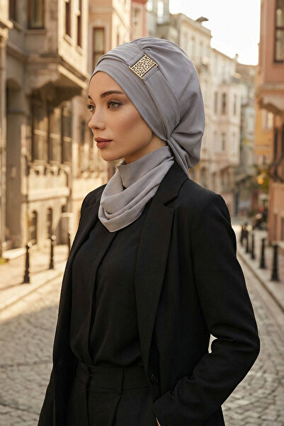 Aisha's Design عمامة جاهزة قابلة للتغطية مع إكسسوارات ذهبية، رمادي، HT-11A