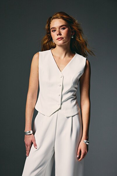 Sateen Classic Short Vest - Ecru