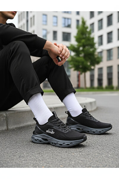 Slazenger حذاء رياضي رجالي من سلسلة Willow Premium M باللون الأسود-الأسود