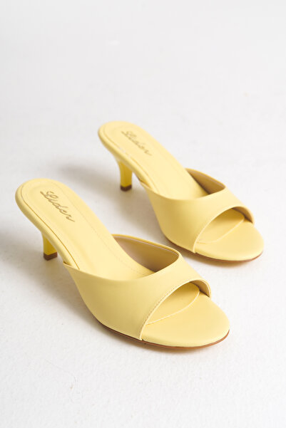 LDR نعال نسائية بكعب مفتوح من الأمام باللون الأصفر