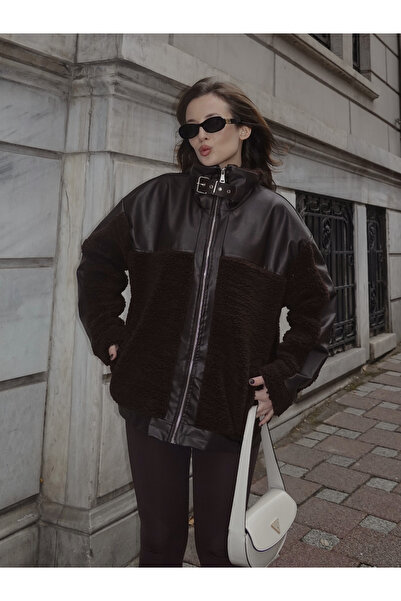 FERZOLAİO معطف جلد بقطع قماش مخيطة معاً بني اللون من القطيفة