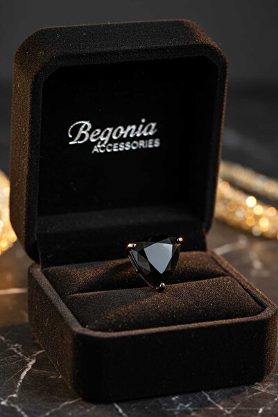 Begonia Accessories 925 Ayar Gümüş Tek Küpe Üçgen Siyah Zirkon Antialerjik Un...
