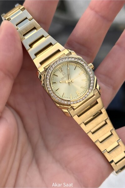 Reward ساعة يد نسائية بسوار معدني RD61269L