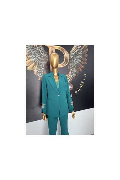 OEM GREEN SUIT WITH SLEEVE BROOCH DESISLAVA - GREEN, 42