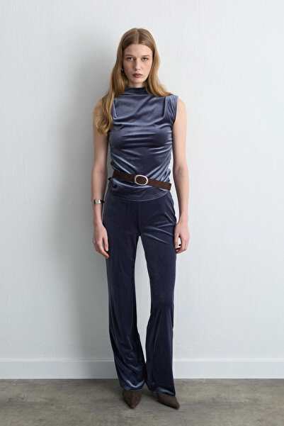 Gusto بنطلون مخملي واسع الساقين بخصر مطاطي - رمادي