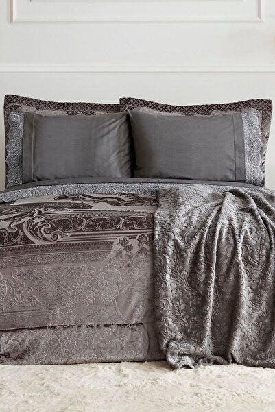 Karaca Home Valeria Queen 8 Parça Çeyiz Seti Gümüş