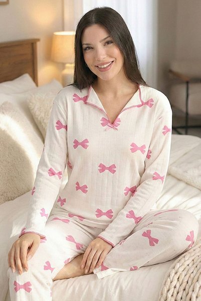 Arvin Pijama Kadın Kurdele Desenli Yumuşak Dokulu Şardonlu Kışlık Pamuklu Uzun Kol Rahat Kalıp Pijama Takımı