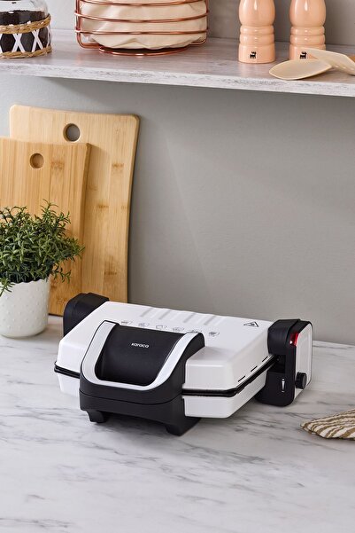 Karaca Future Pearl White Tost Makinesi 1800W 4 Dilim Kapasiteli