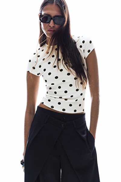 Bershka Kısa kollu bisiklet yaka t-shirt