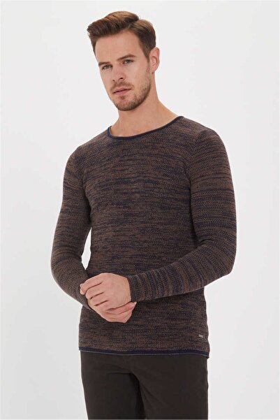 Lee Cooper سترة بولاف الرجالية ذات الرقبة المستديرة من فرو المنك