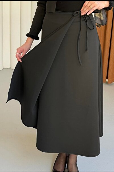 BENAHOLL تنورة سكوبا من إليسايد مع أربطة جانبية - GS3788 باللون الأسود