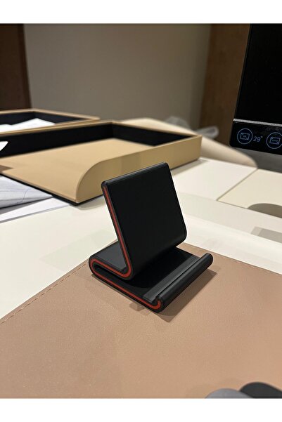 Lucylund حامل الهاتف |   حامل هاتف مستوحى من خطوط السيارات