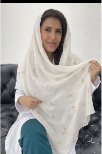 Veil Designer طرحة بوال بقماش ياباني تطريز ايدوي سكري بتطريز ذهبي المقاس : 60...