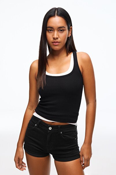 Bershka Denim paçası katlamalı şort