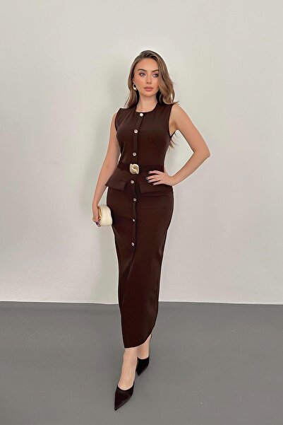 Elbee Fashion Woman Rochie maro cu detalii aurii și buzunare