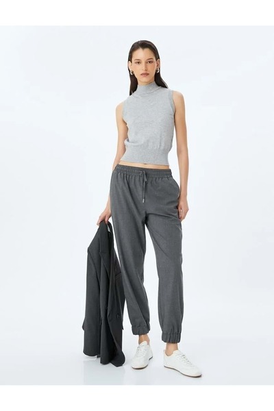 Koton Taillengeschnürte Jogginghose mit Taschen 5SAK40200PW ANTHRAZIT