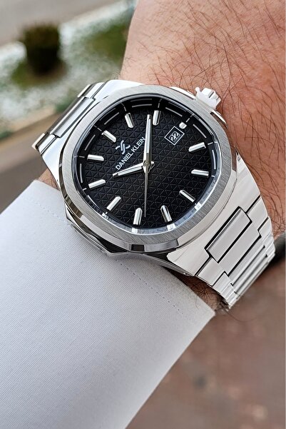 Daniel Klein 41mm Men's Wristwatch with Black Dial Grey Color Adjustable Strap