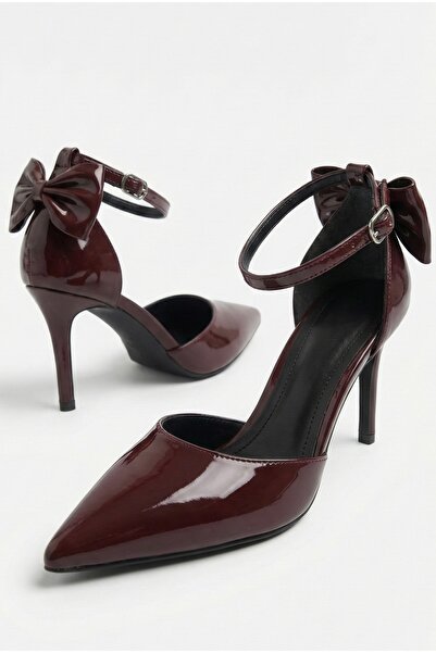 JOİN POLO Kadın Rugan Arkası Fiyonklu Bilekten Bağlamalı Sivri Burun Stiletto...