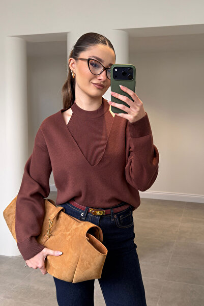 MAGARDE Premium Double V-Neck Knitwear Set Brown - Brown