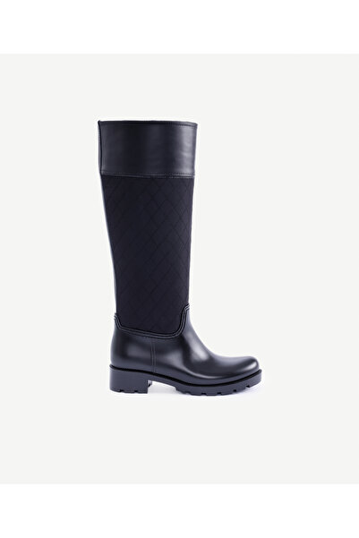 Yargıcı Kapitone Detaylı Yağmur Çizmesi