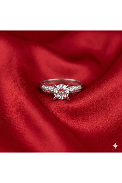 GIBYJEWEL Badem Tırnak Kolları Taşlı Pırlanta Modeli 925 Ayar Gümüş Tektaş Yüzük