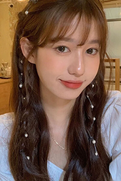 TAKIŞTIR Pearl Snap Hair Accessory