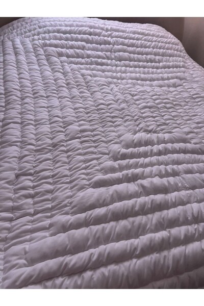 demethome Çift Kişilik El Yapımı El Sırıması Doğal Yün Yorgan 6 kg Ağırlığınd...