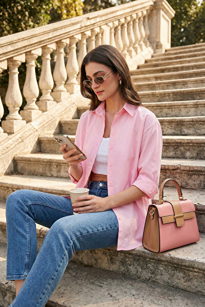 Lela قميص قطني بقصة عادية وفتحة قابلة للتمدد 6772920