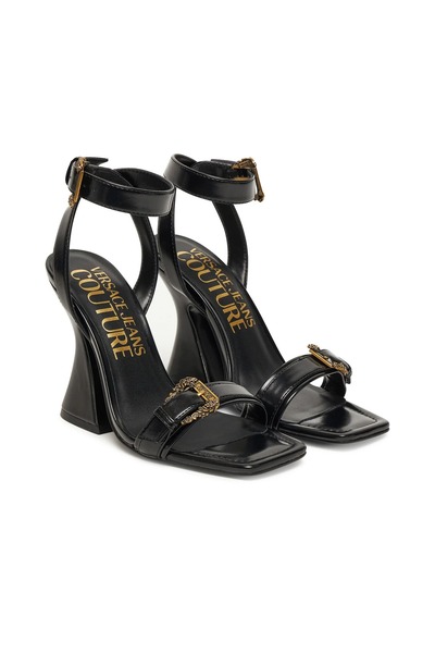 Versace Kadın Gold Toka Detaylı Heykel Topuklu Sandalet - Siyah