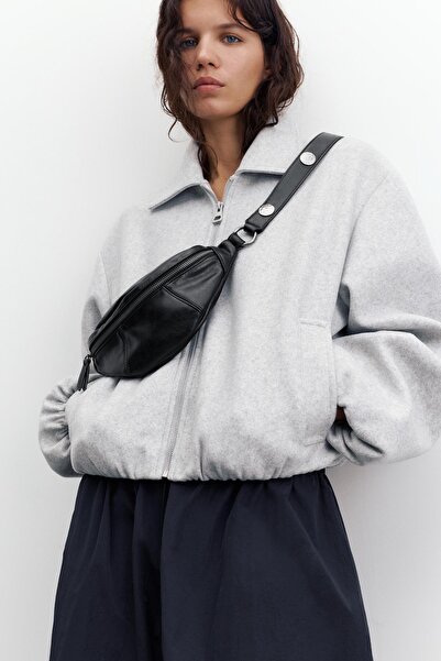 Pull & Bear Zımbalı bel çantası