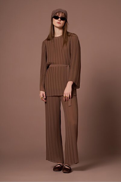 FTZ WOMEN Women's Magnolia Pleated Suit Mink 31304