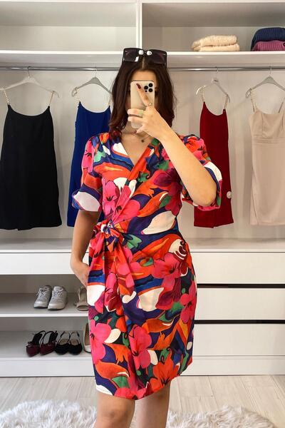 STEPS Asimetrik Yaka Yandan Bağlamalı Çiçekli Elbise-Fuşya FUŞYA