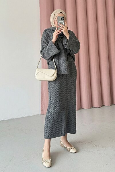 InStyle Hair Braided Knitwear Anthracite Scarf Set