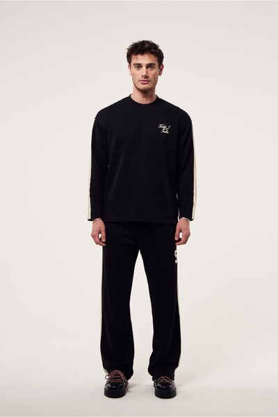 2512 Clothing Stripe Detail Comfort Sweatshirt