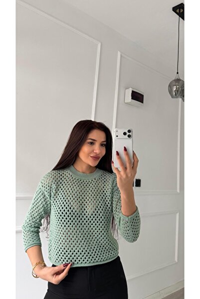 Daves Green Lace-Like Knit Crew Neck Sweater