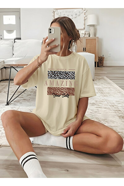 caddekombin Women's Leopard Amazing Printed Crew Neck Beige T-Shirt