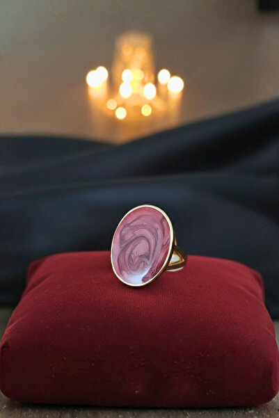 Bordo Taşlı Gold Detaylı Yüzük