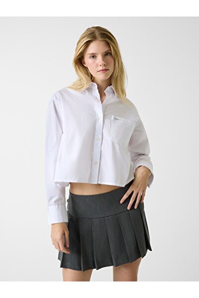 Guess Jeans Women's Comfort Fit Shirt