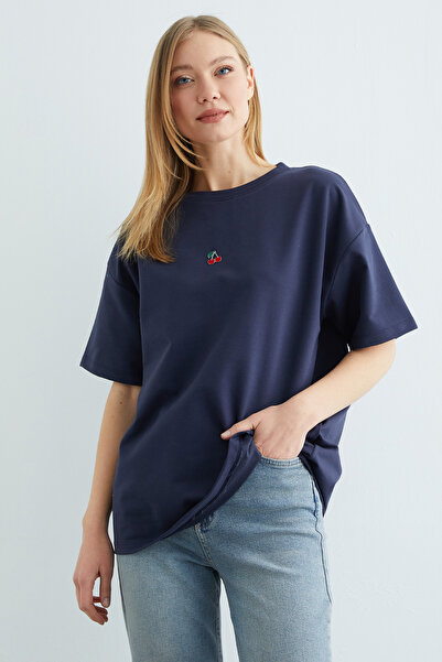 Fulla Moda Crew Neck Oversized T-Shirt with Cherry Accessories