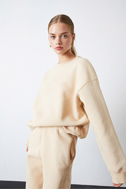 Beyyoglu Basic Oversize Sweatshirt